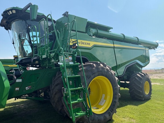 2024 John Deere X9 1000