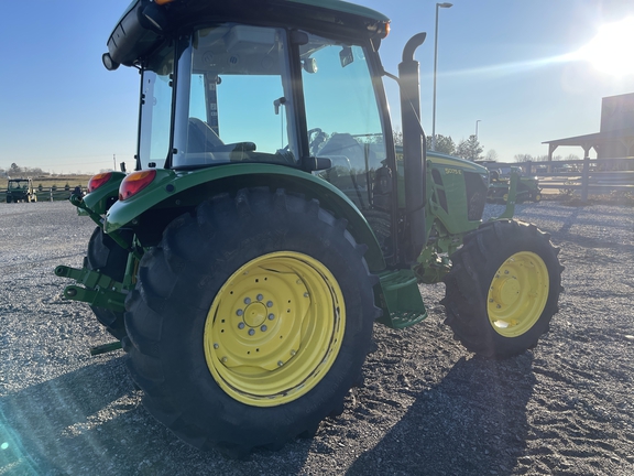 2023 John Deere 5075E