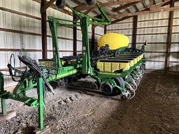 2013 John Deere 1770NT Image 1