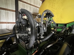 2013 John Deere 1770NT Image 3