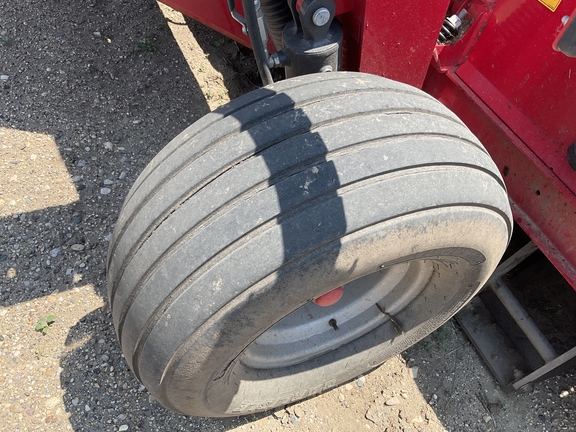 2019 Massey Ferguson 1395 - Photo14