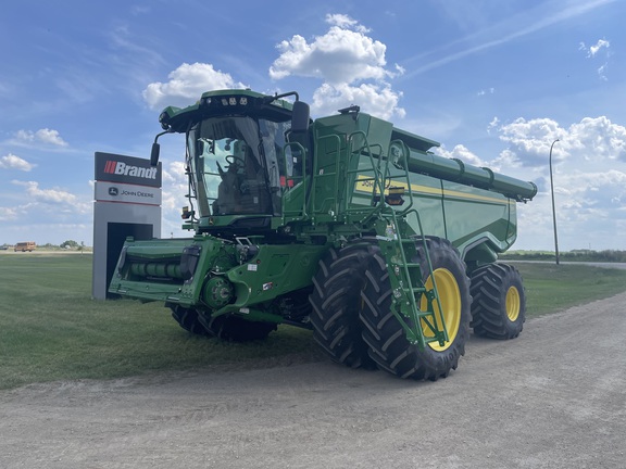 2024 John Deere X9 1100