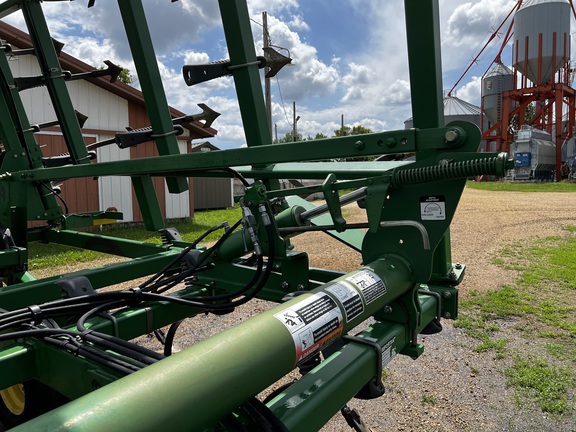 2011 John Deere 2210 - Photo14