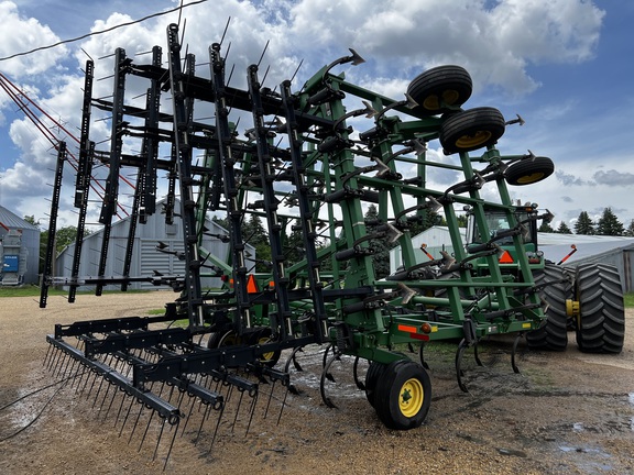 2011 John Deere 2210 - Photo3