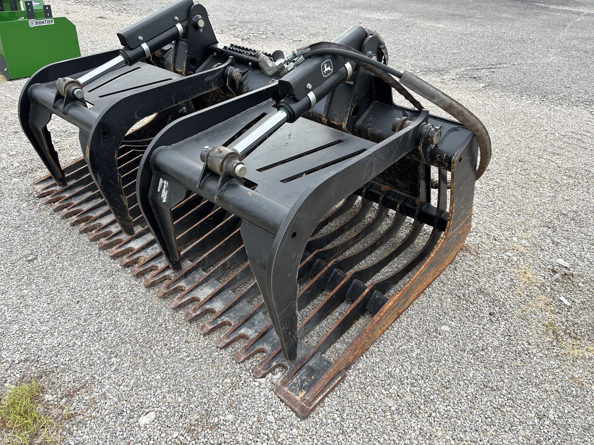 2022 John Deere GR72B Image 1