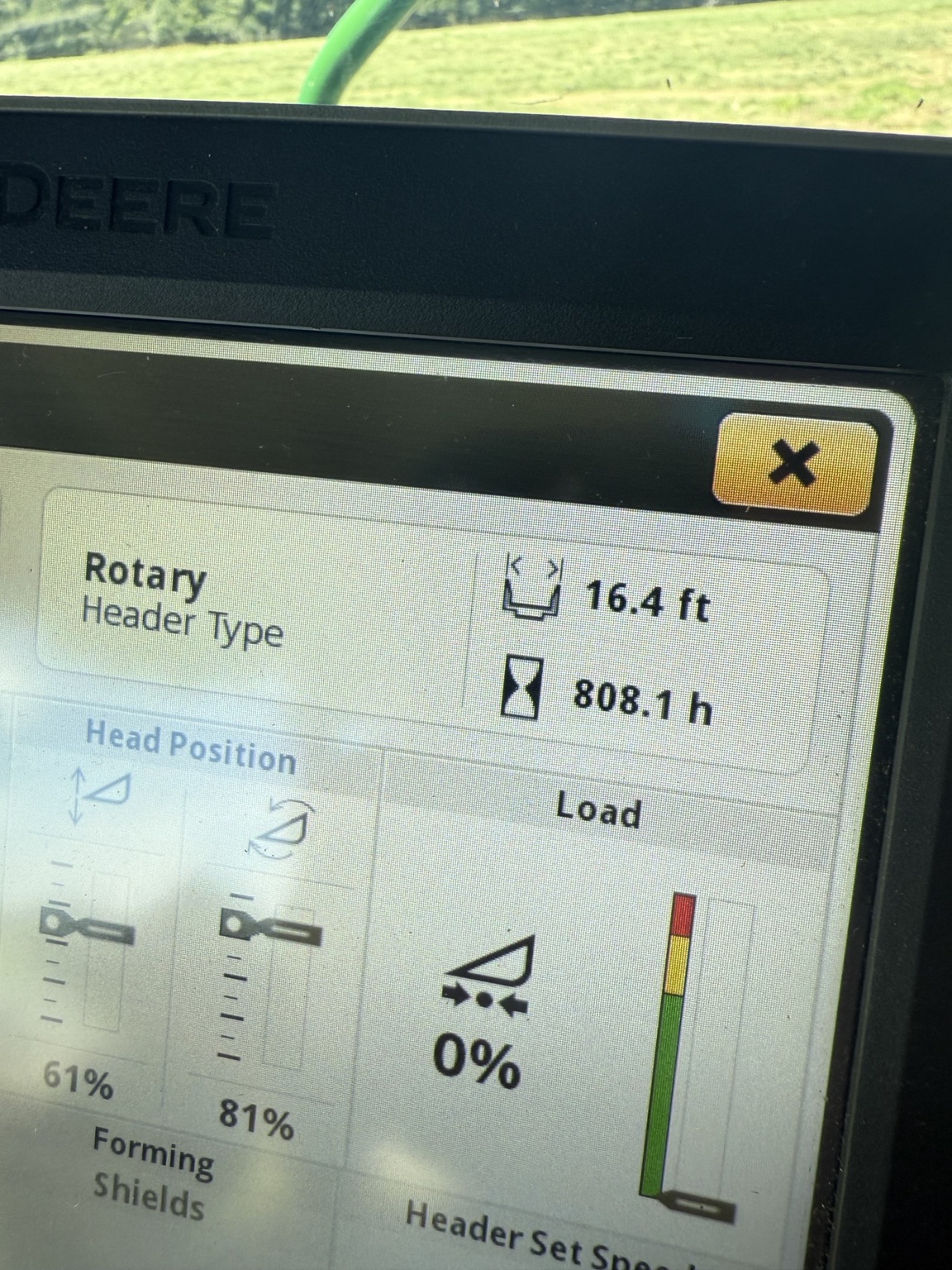 2022 John Deere W235R Image 16