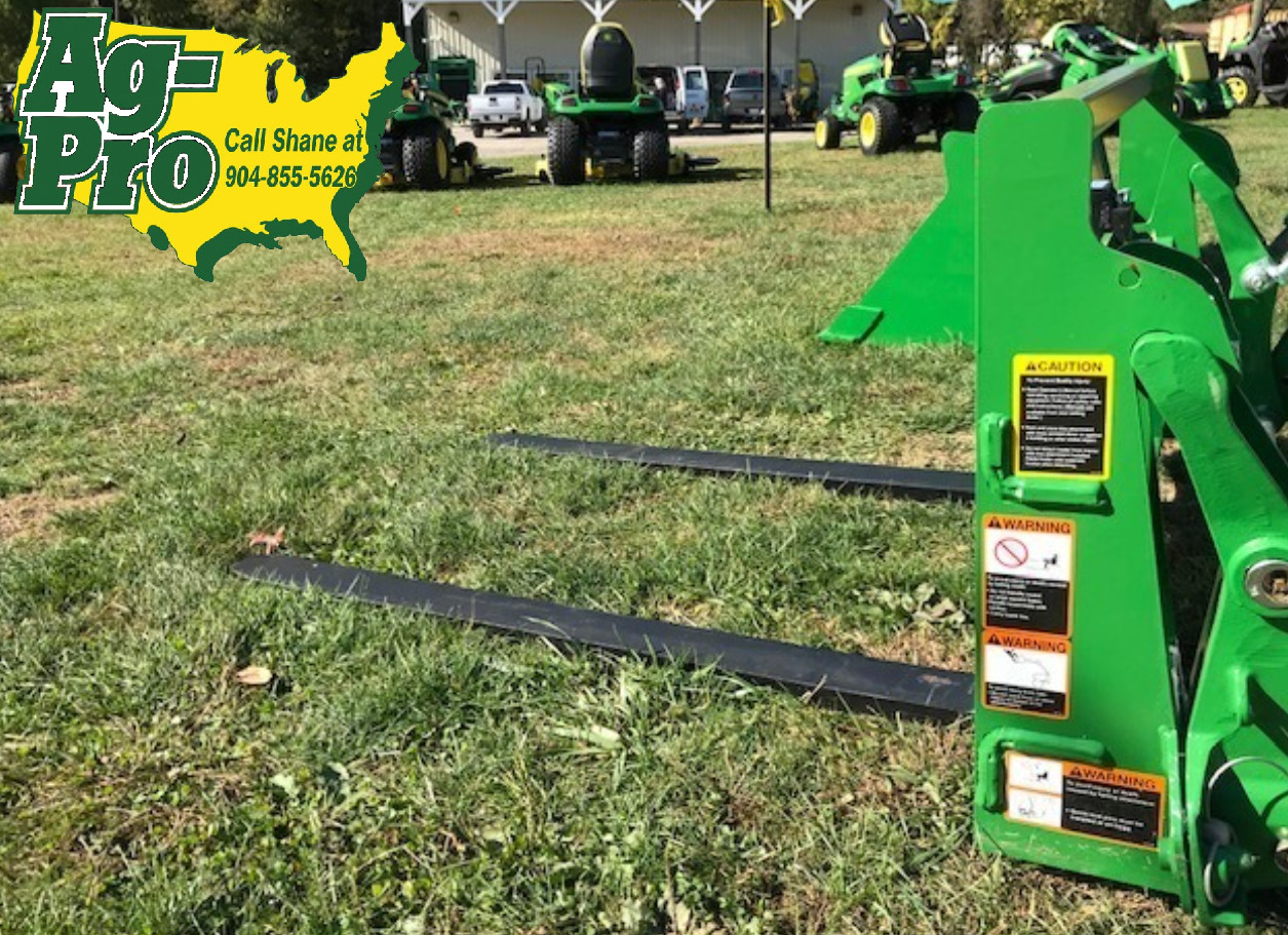 2025 John Deere AP12F Image 3
