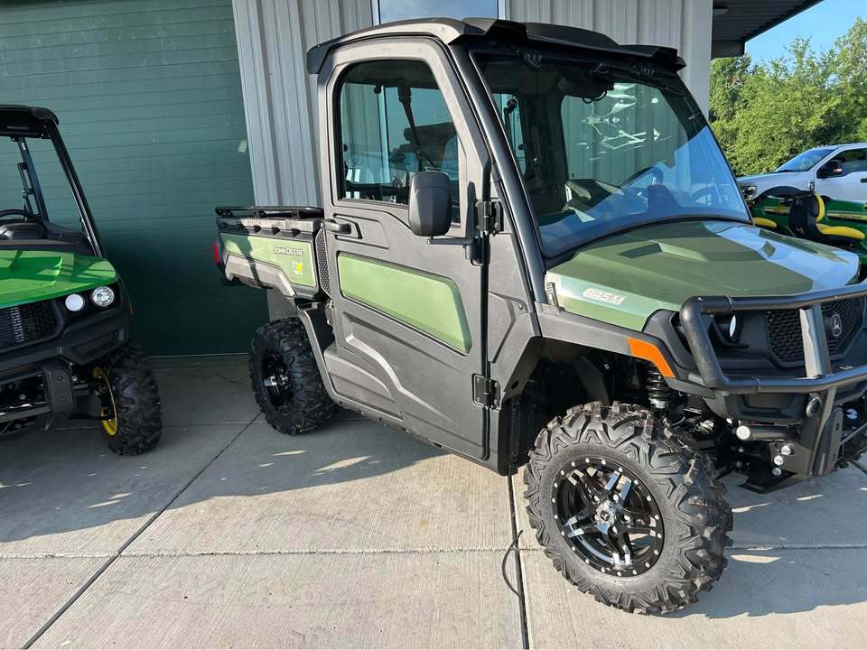 2025 John Deere 845M Image 1