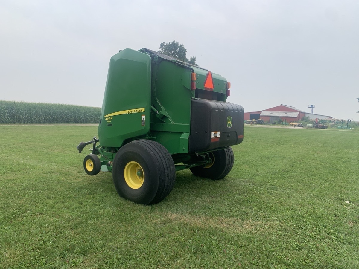 2018 John Deere 450M Image 2