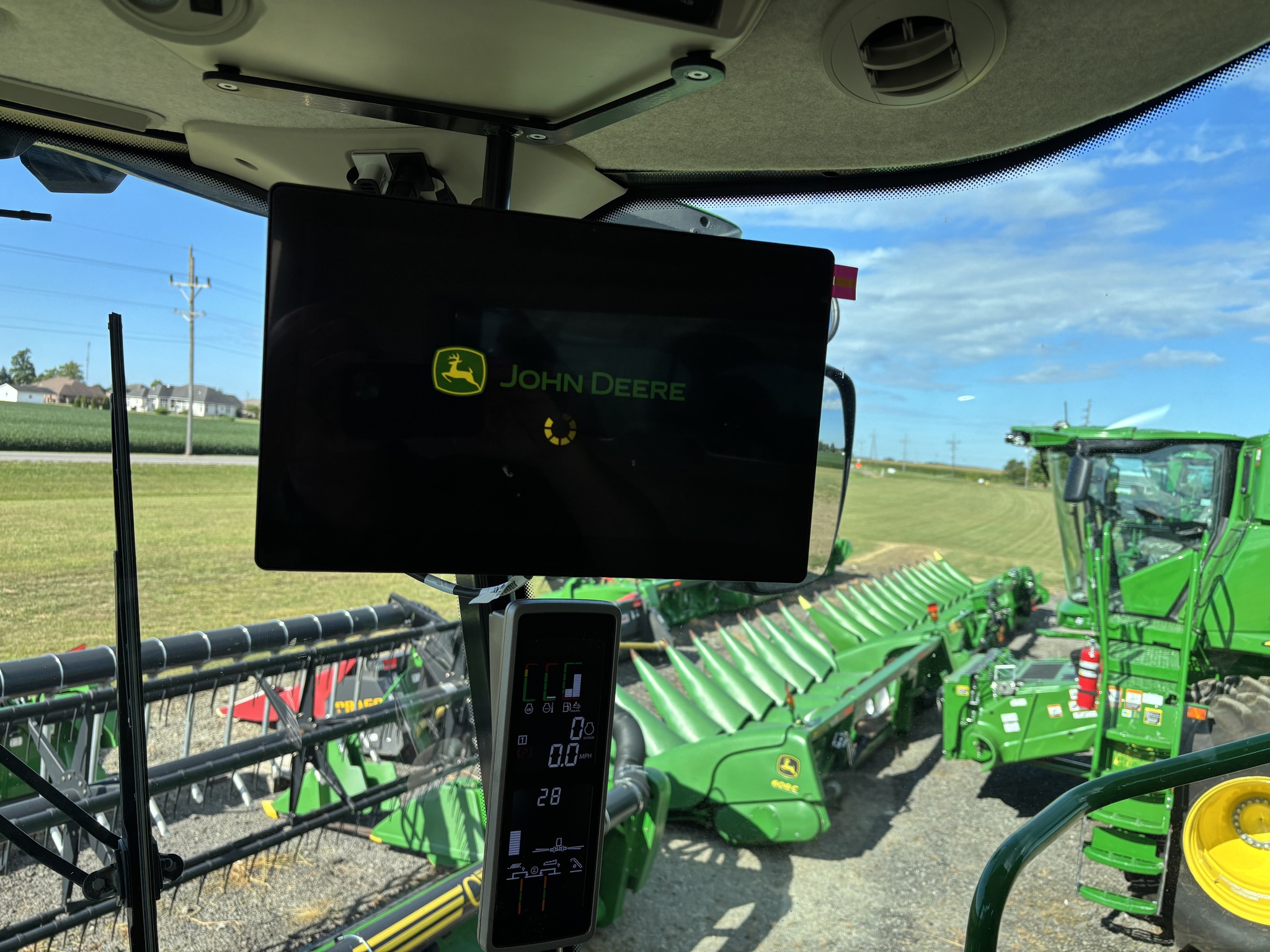 2024 John Deere S780 Image 10
