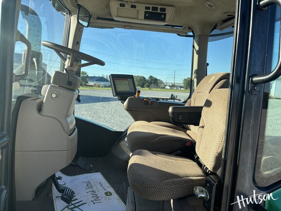 Photo of 2018 John Deere 9520RX