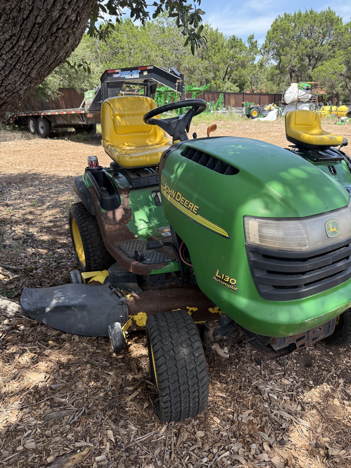 2005 John Deere L130 Image 3