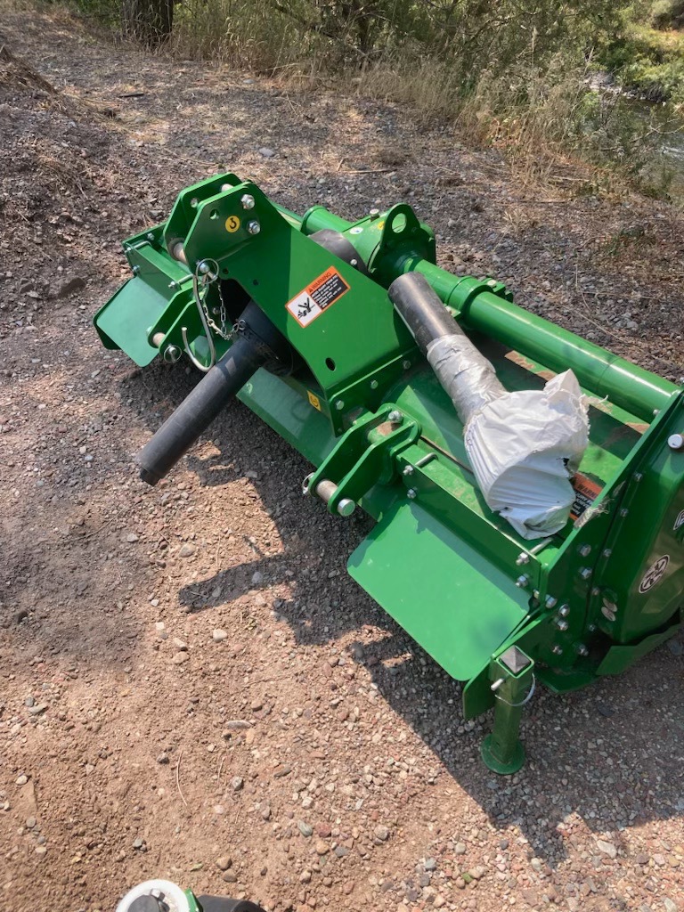 2022 John Deere 3043D Image 3