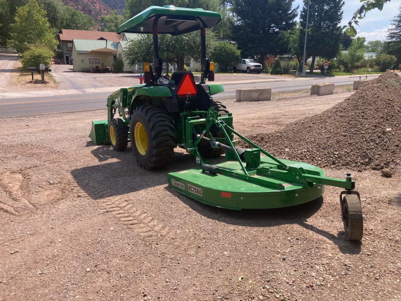 2022 John Deere 3043D Image 6