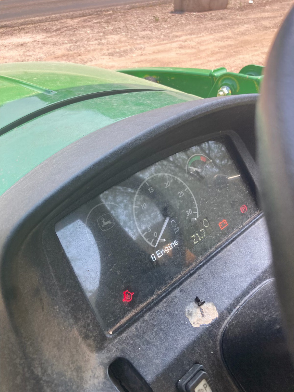 2022 John Deere 3043D Image 9
