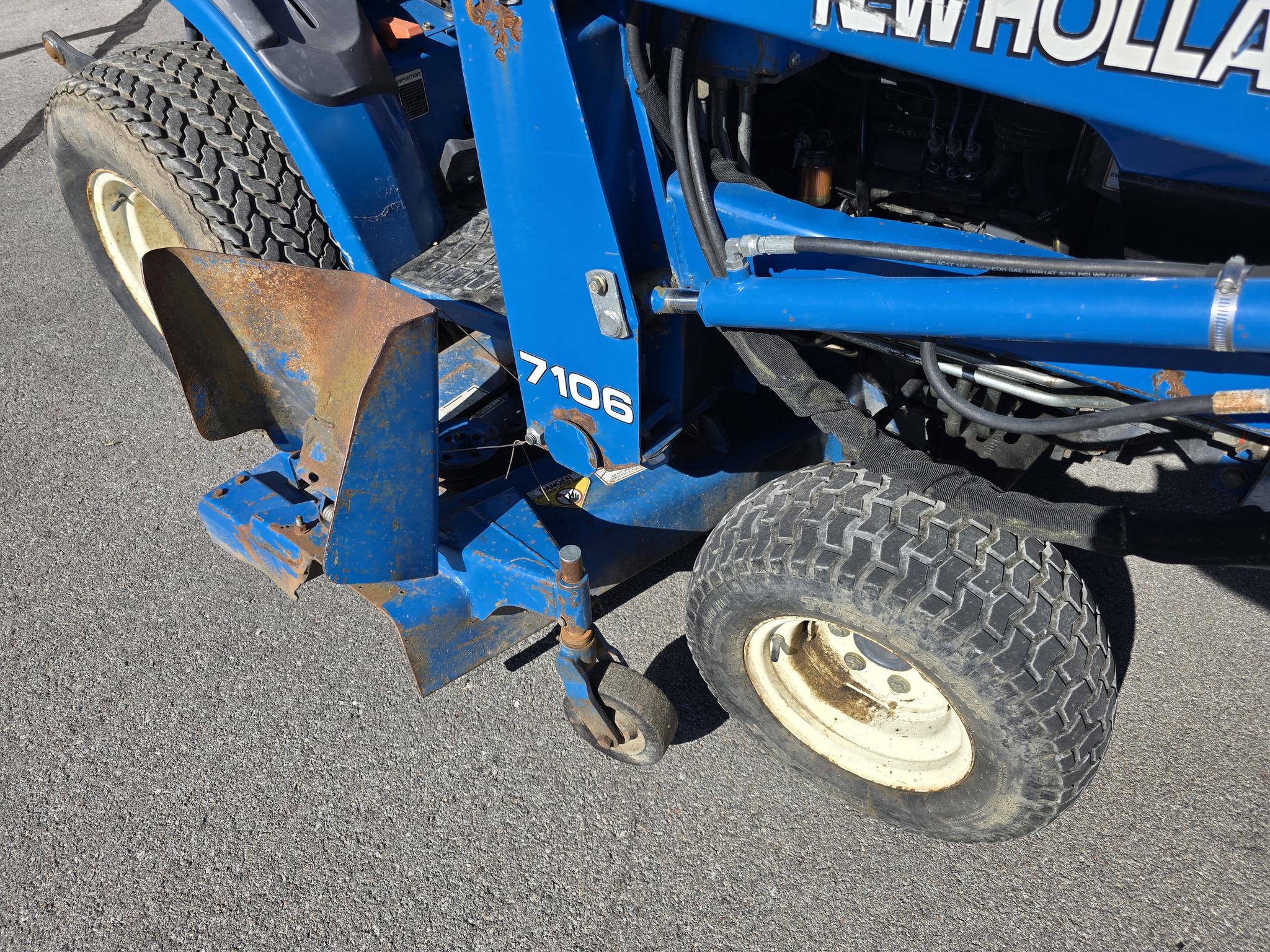 1999 New Holland TC21 Image 14