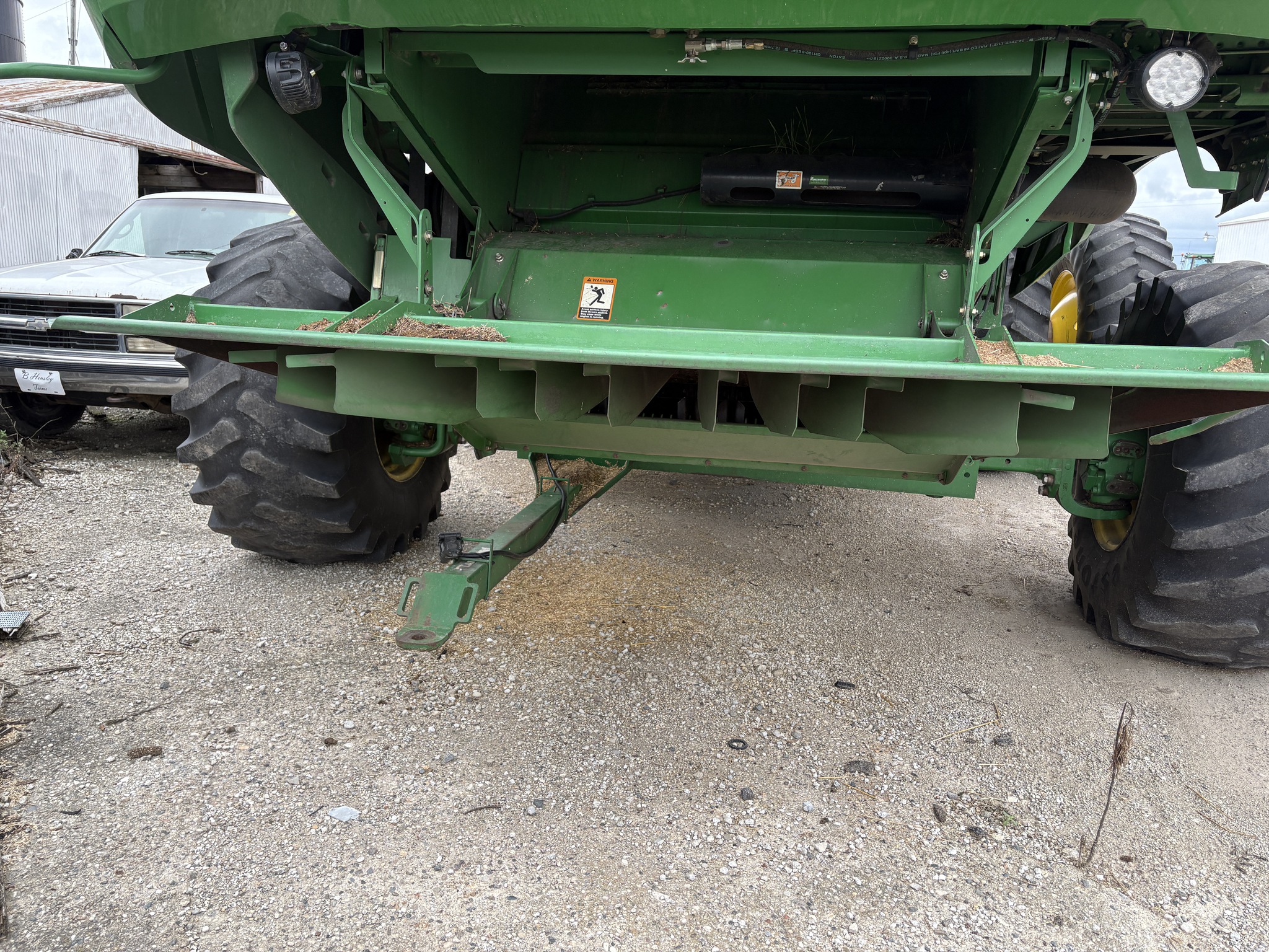 2013 John Deere S670 Image 4