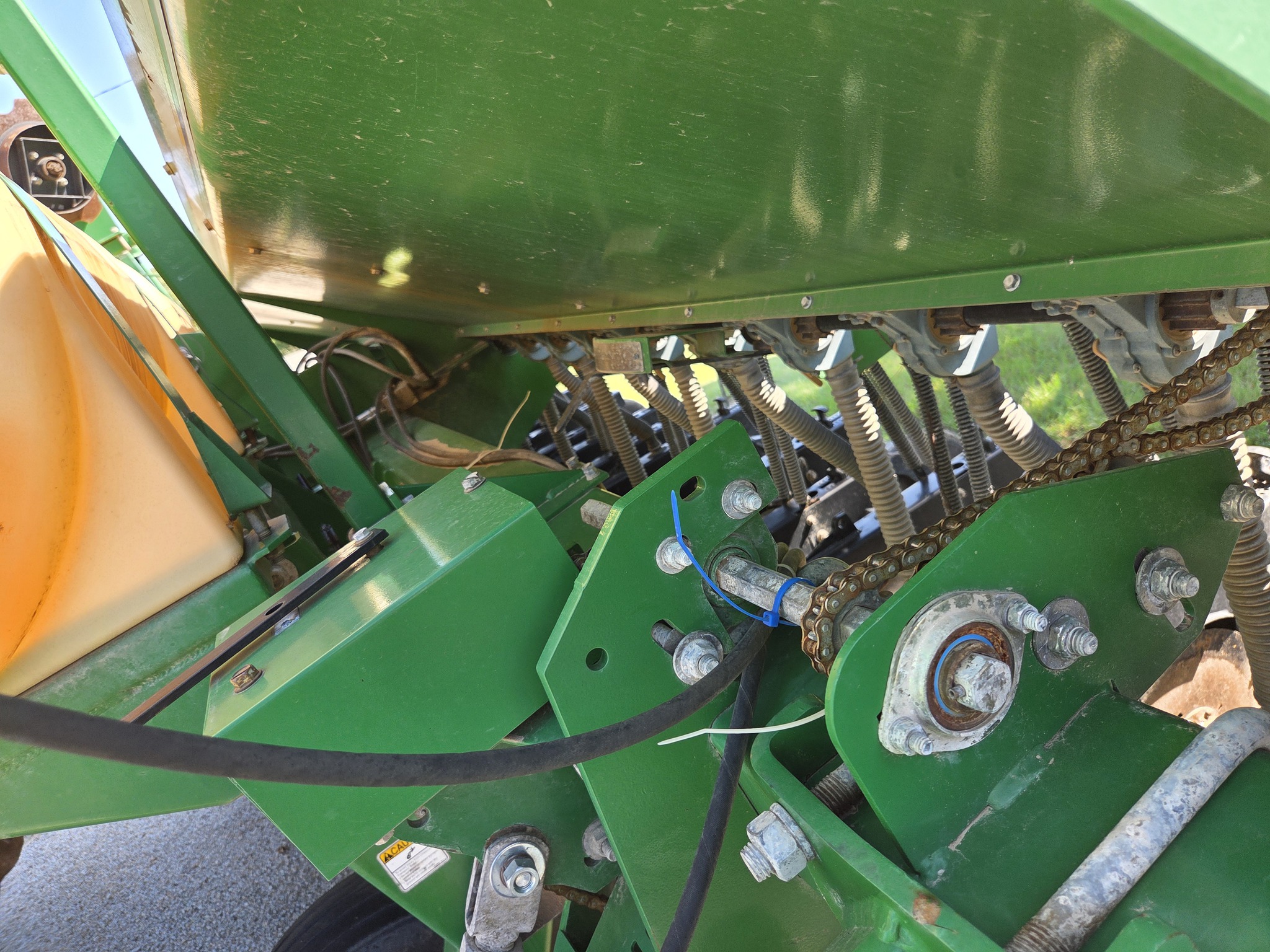 2001 Great Plains 1500 Image 6