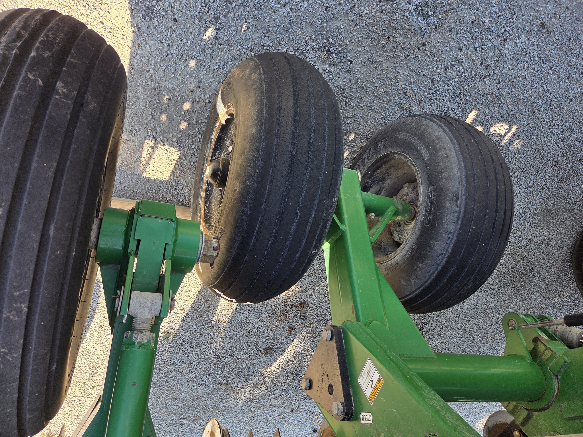 2001 Great Plains 1500 Image 7