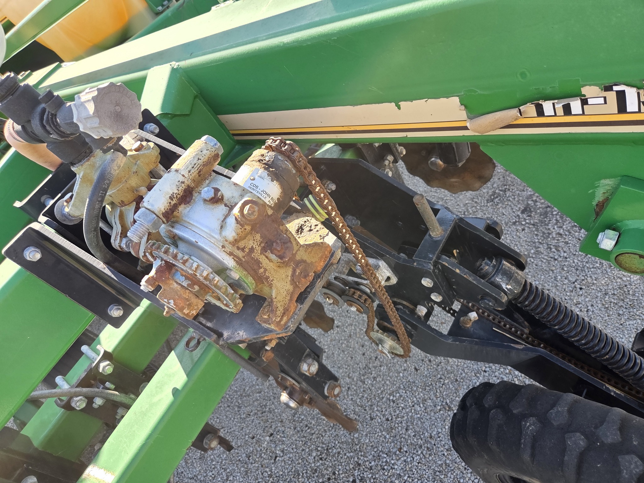 2001 Great Plains 1500 Image 12