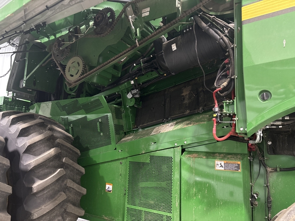 Used 2023 John Deere S780 Combines at Koenig Equipment in Greenville, OH - Photo10