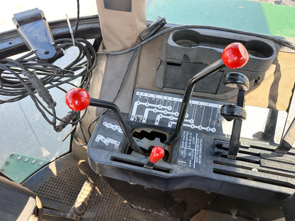 1990 John-Deere 4755