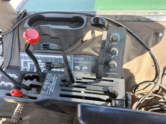 1990 John-Deere 4755