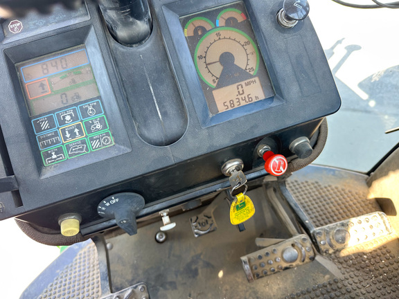 1990 John-Deere 4755