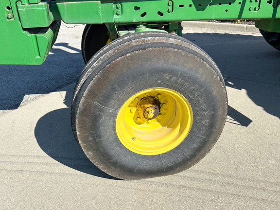 1990 John-Deere 4755