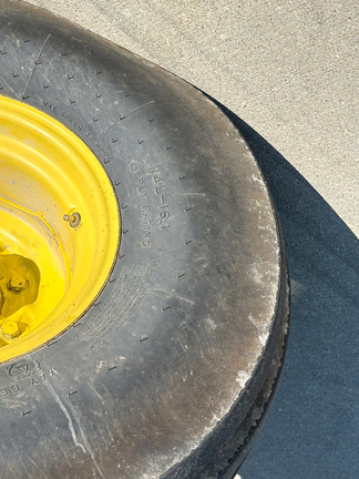 1990 John-Deere 4755