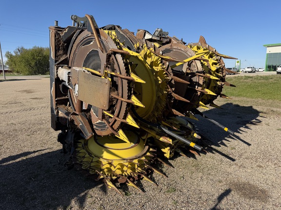  John Deere 772
