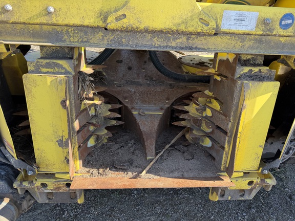 2024 John Deere 772 - Photo10