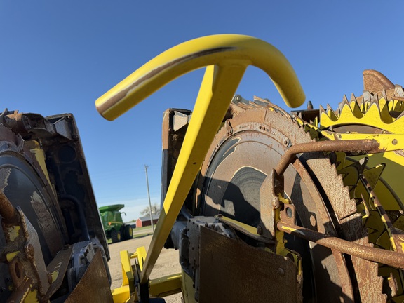 2024 John Deere 772 - Photo15