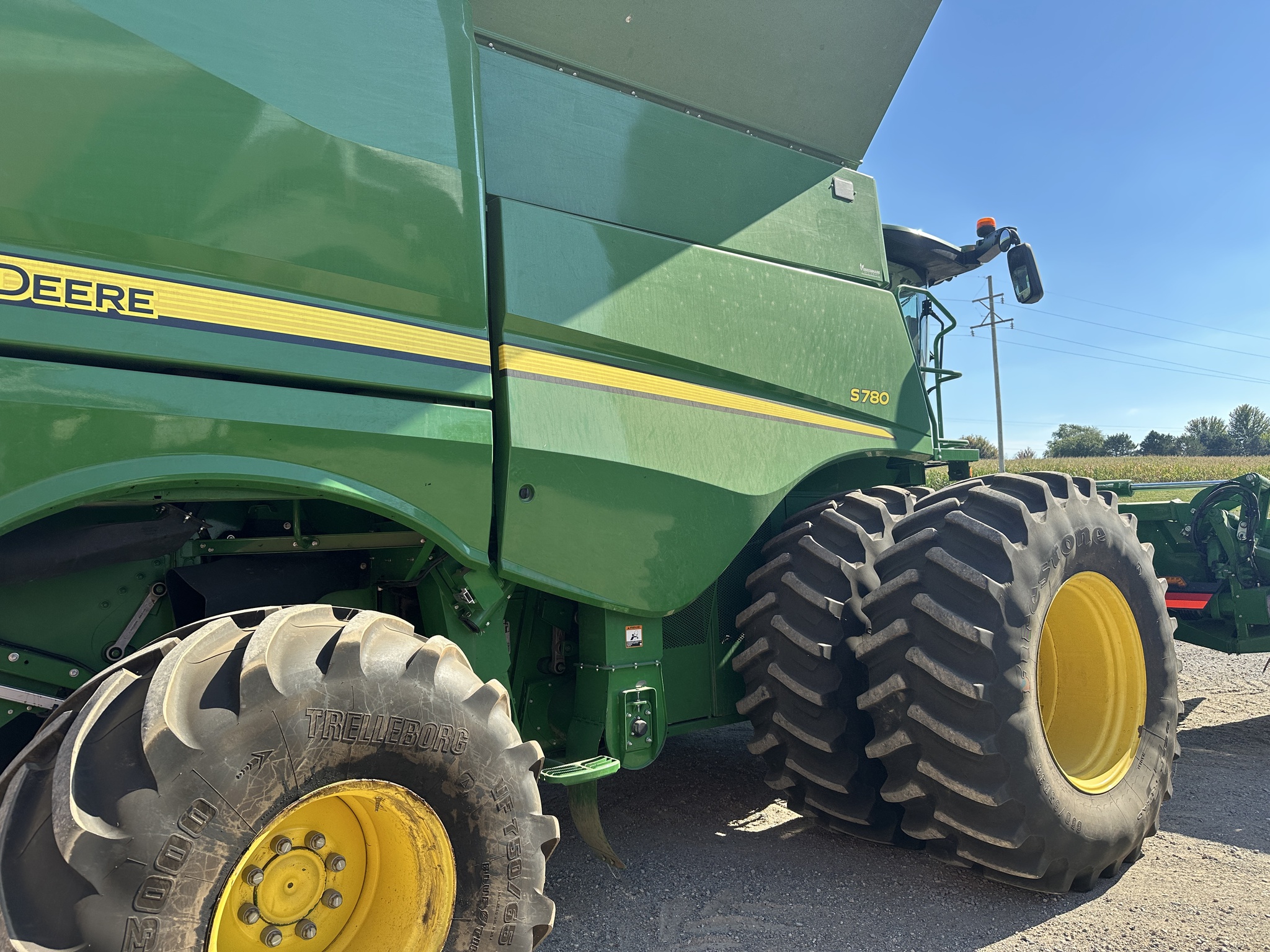2019 John Deere S780 Image 3