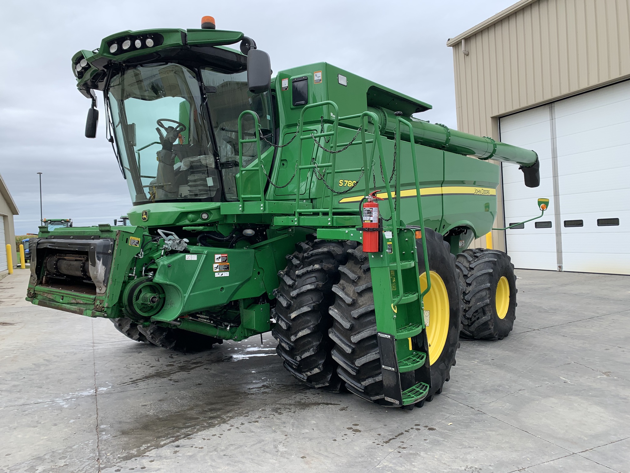 2019 John Deere S780 Image 7