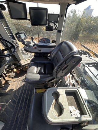 Used 2011 New Holland T9.670HD Articulated 4WD Tractors at Horizon Ag & Turf in Lloydminster, AB - Photo38