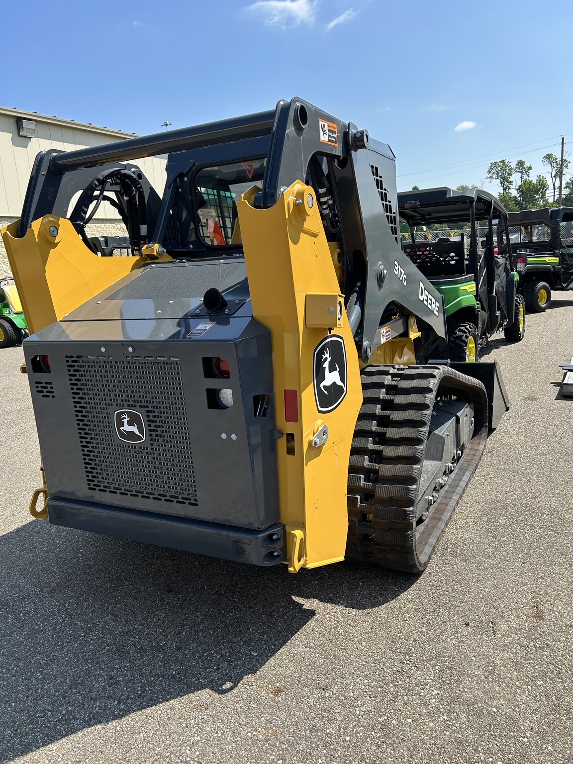 2025 John Deere 317G Image 2