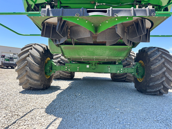 2024 John-Deere S780