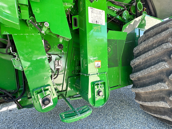 2024 John-Deere S780