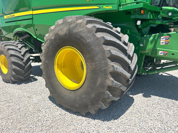 2024 John-Deere S780