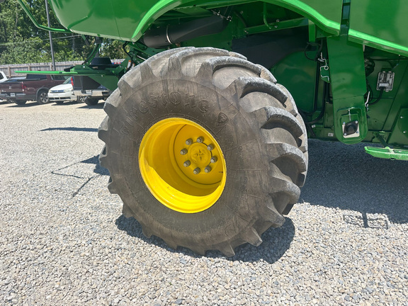 2024 John-Deere S780