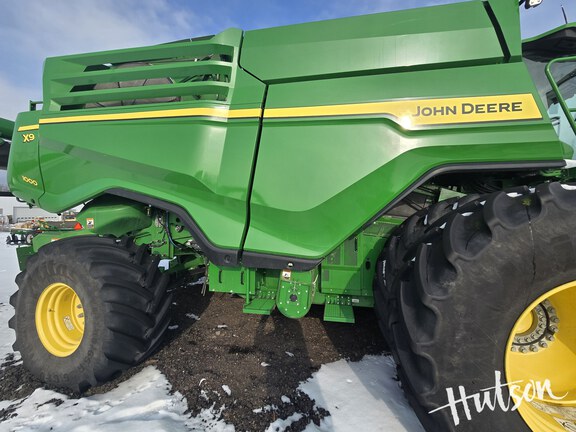 Photo of 2023 John Deere X9 1000