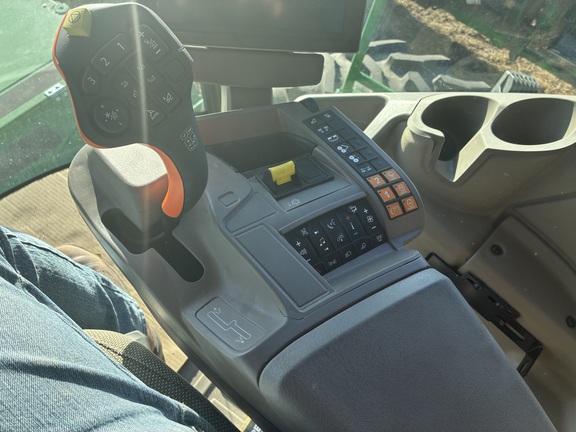 2025 John Deere W235R (12th thumbnail)