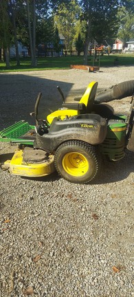 Photo of 2015 John Deere Z625