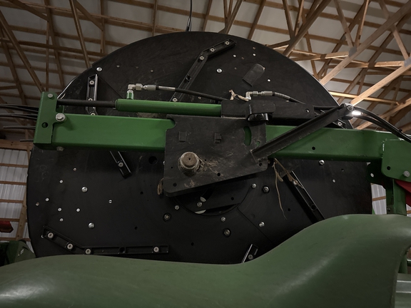 Used 2021 John Deere RD30F Combine Platforms at Koenig Equipment in Greenville, OH - Photo5