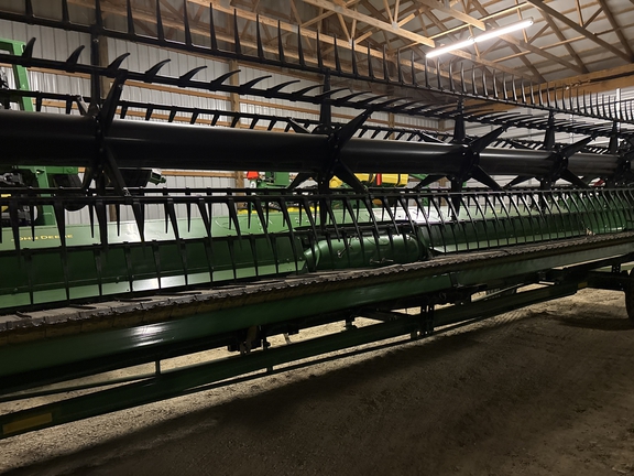 Used 2021 John Deere RD30F Combine Platforms at Koenig Equipment in Greenville, OH - Photo7