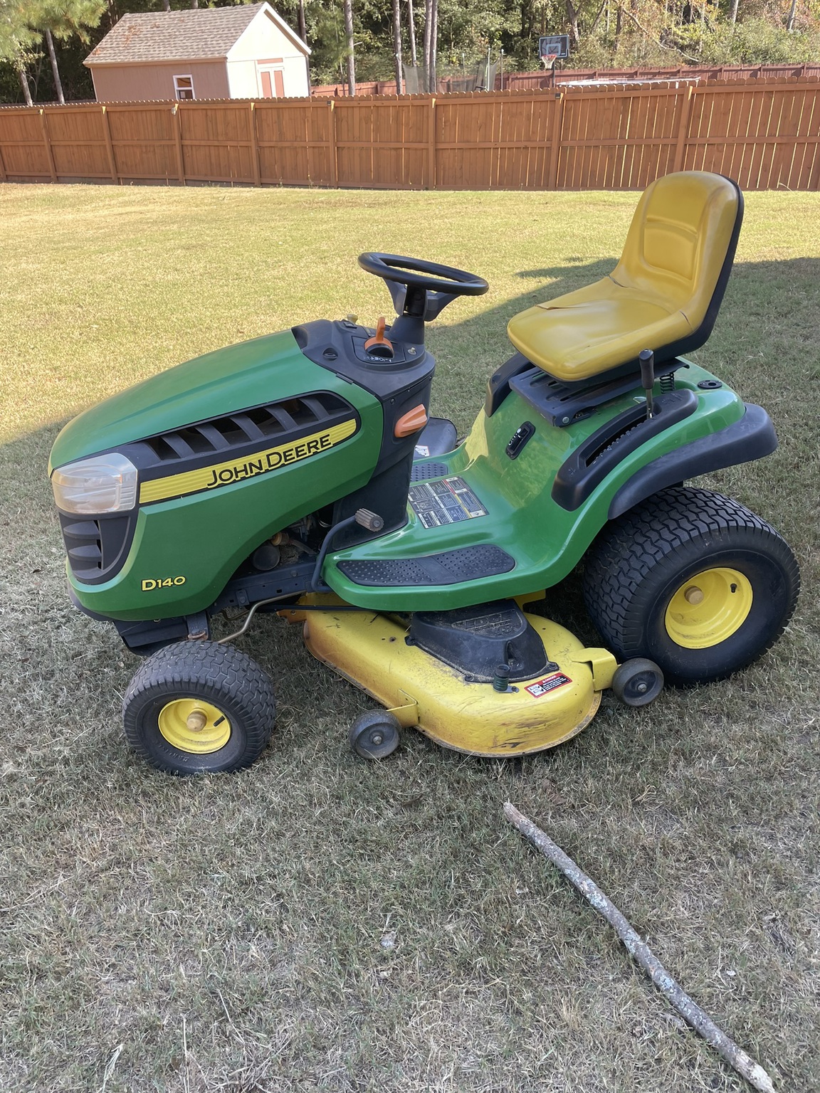 2013 John Deere D140 Image 1