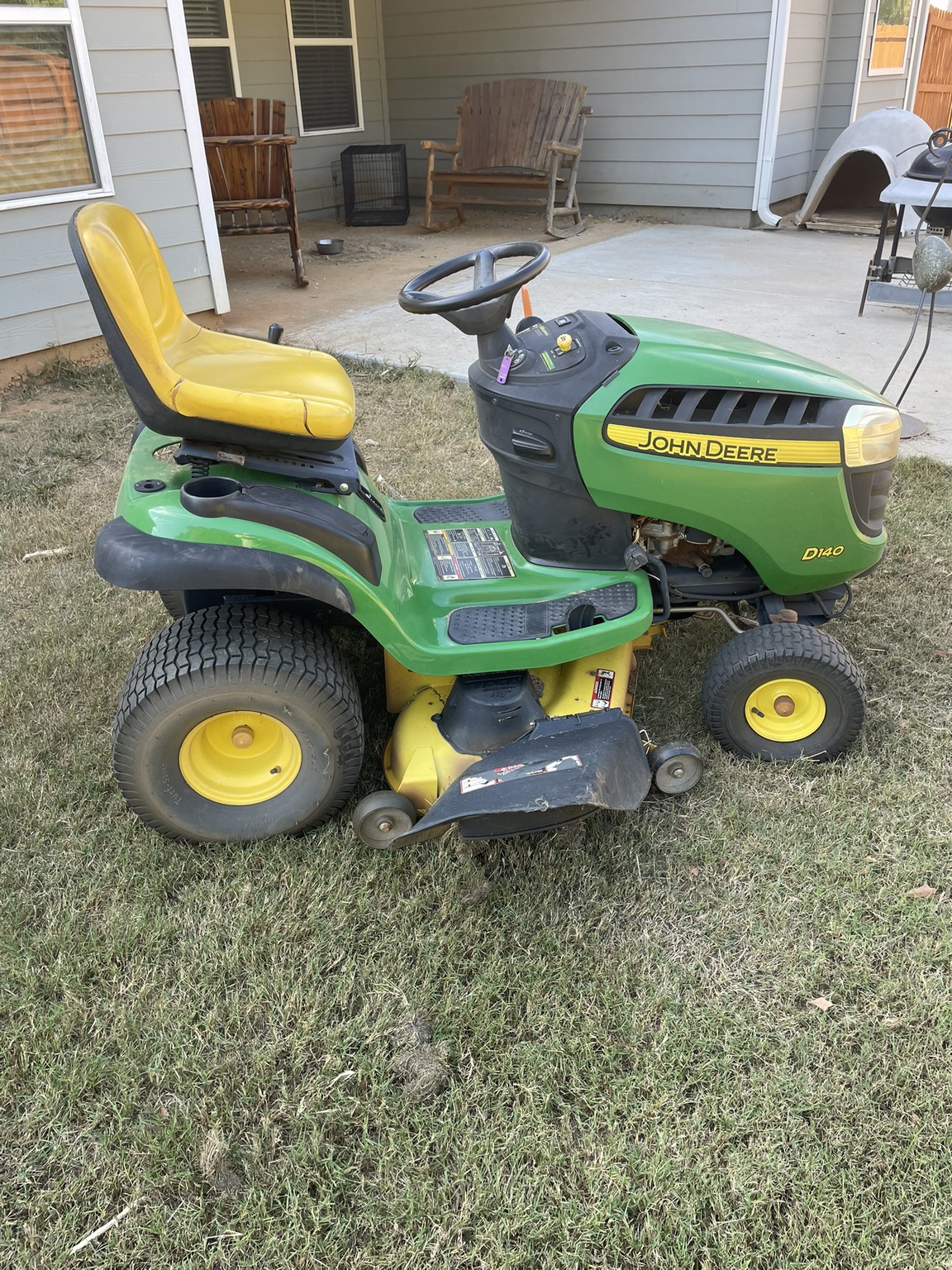 2013 John Deere D140 Image 2