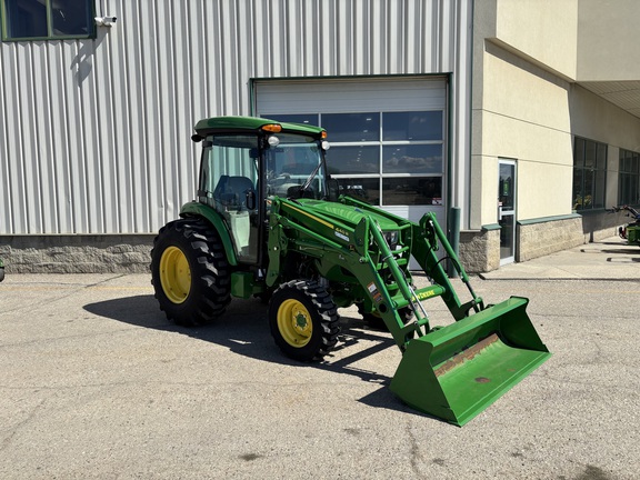 John Deere 4066R