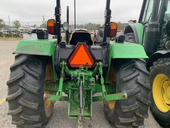 2014 John Deere 5055E Photo 5